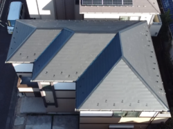 練馬区　M様邸　屋根カバー工事